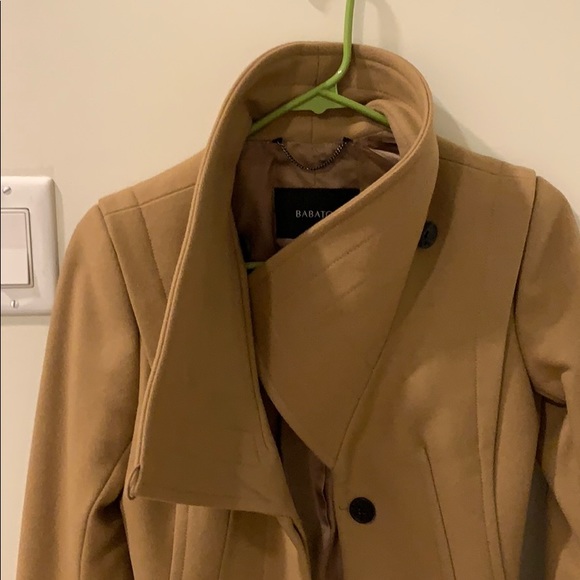 Camel Babaton Coat *note belt loops are thread bare but functional* - Picture 4 of 6